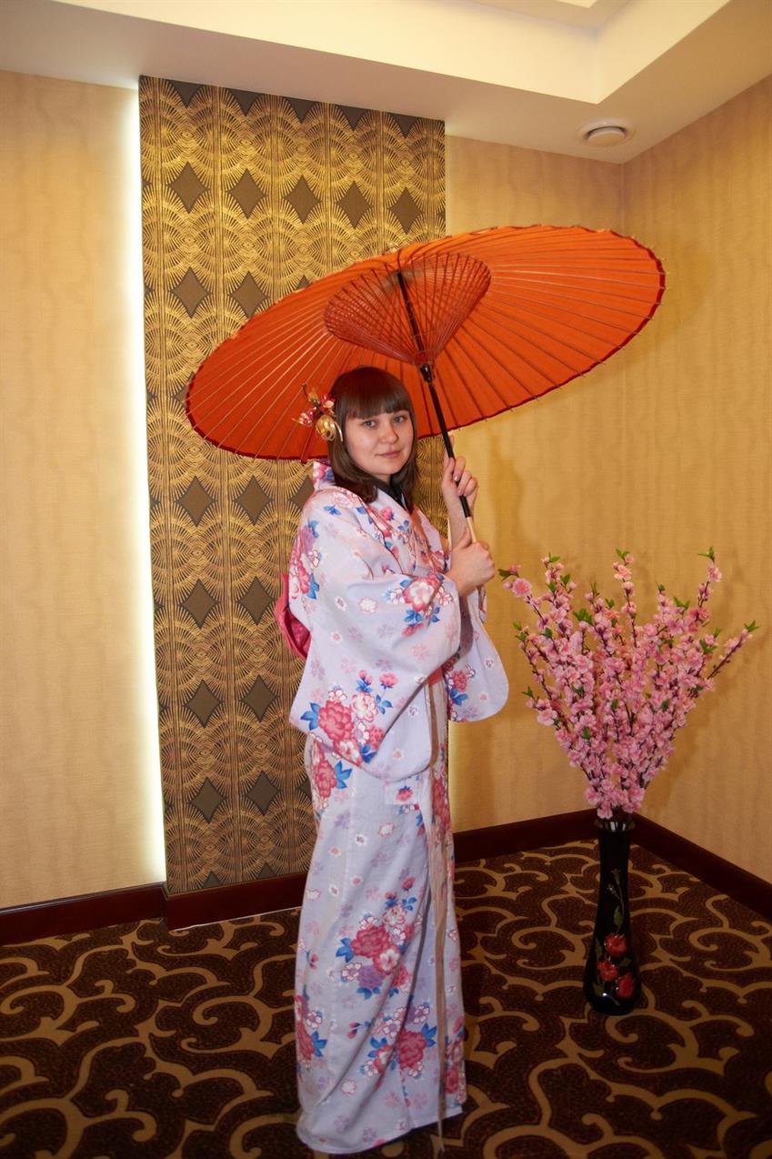 Фотосессия в японском женском кимоно