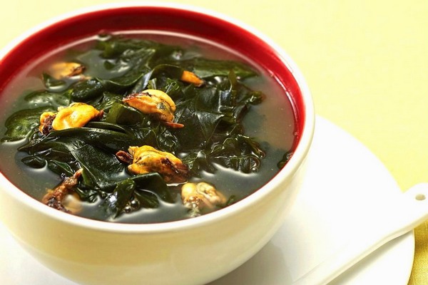 Корейский суп для именинников - 미역국 Миёк-кук - с водорослями и мясом 